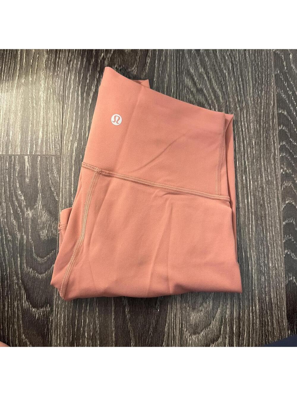 Lululemon Women's Pink and Orange Legging